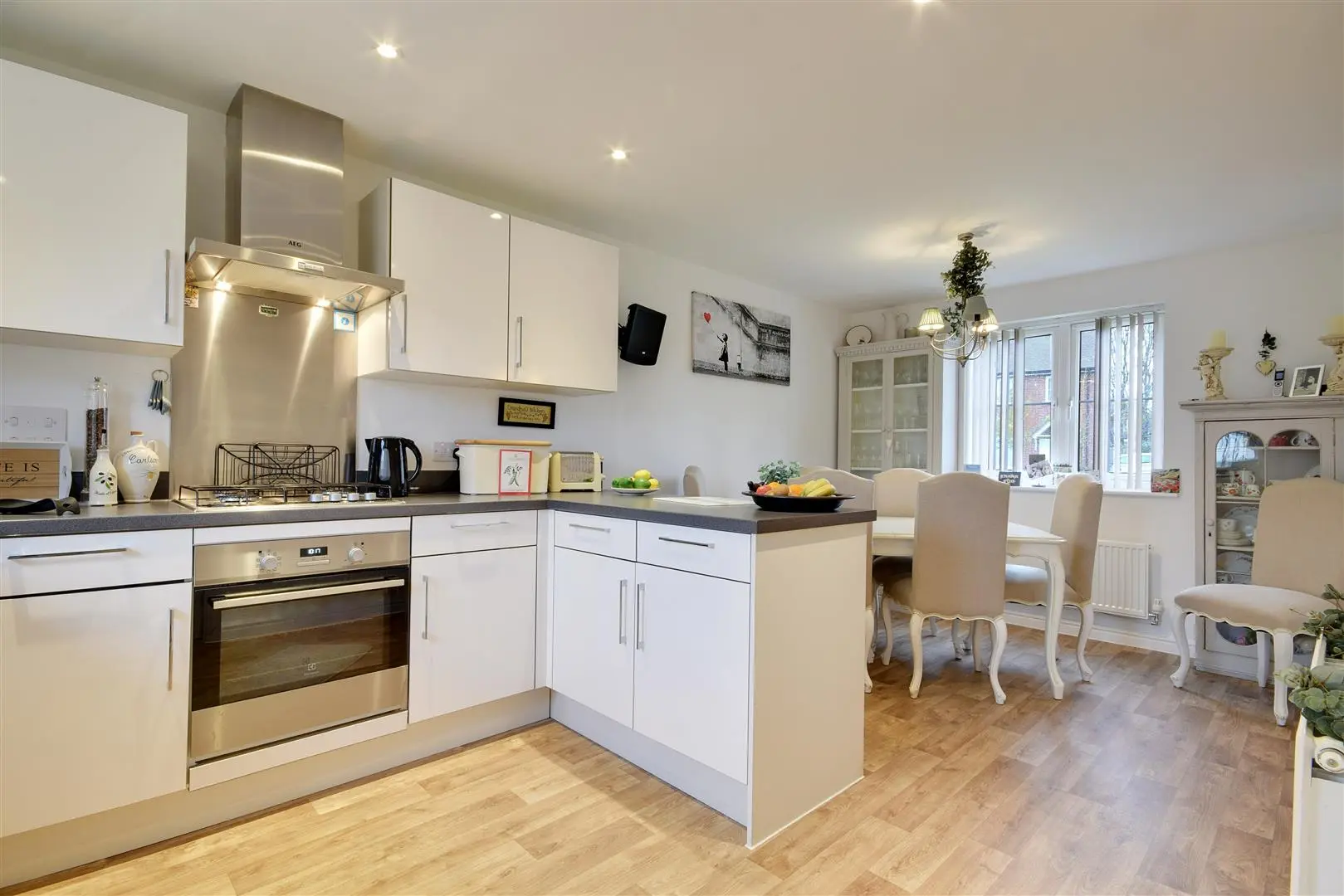 Kitchen / breakfast room